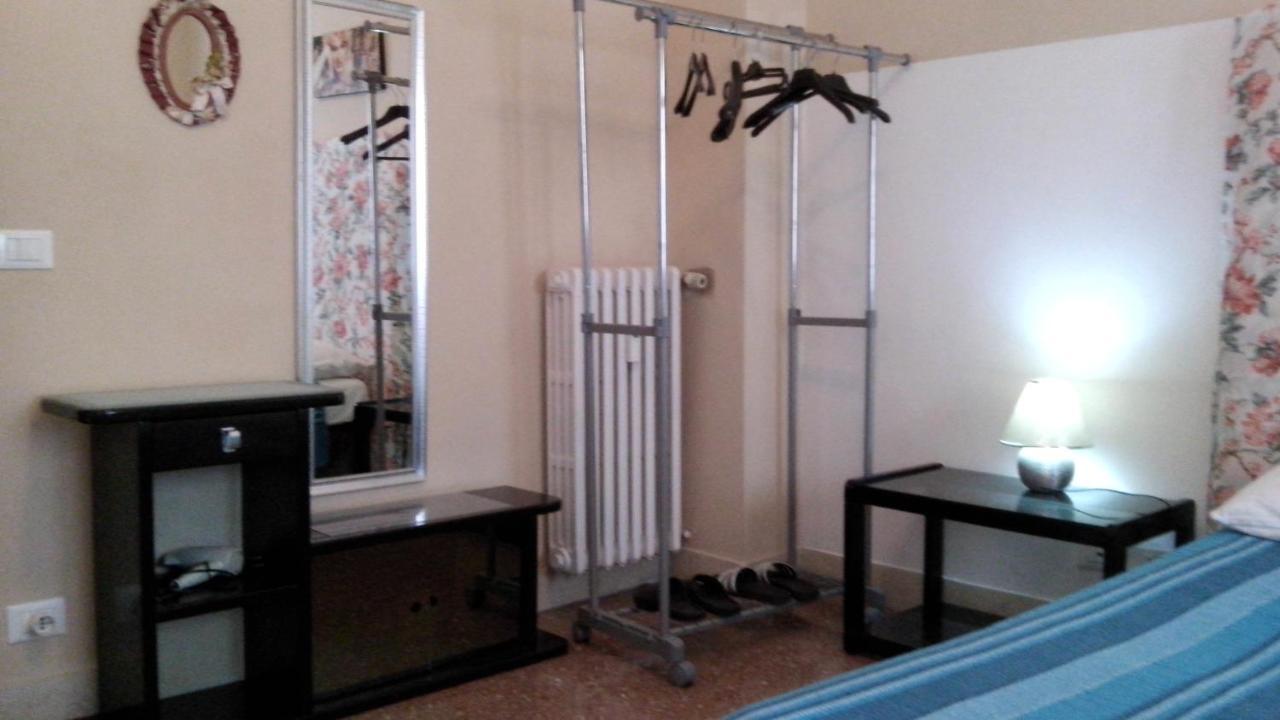 Affittacamere , Rooms Near Trastevere Station 罗马 外观 照片