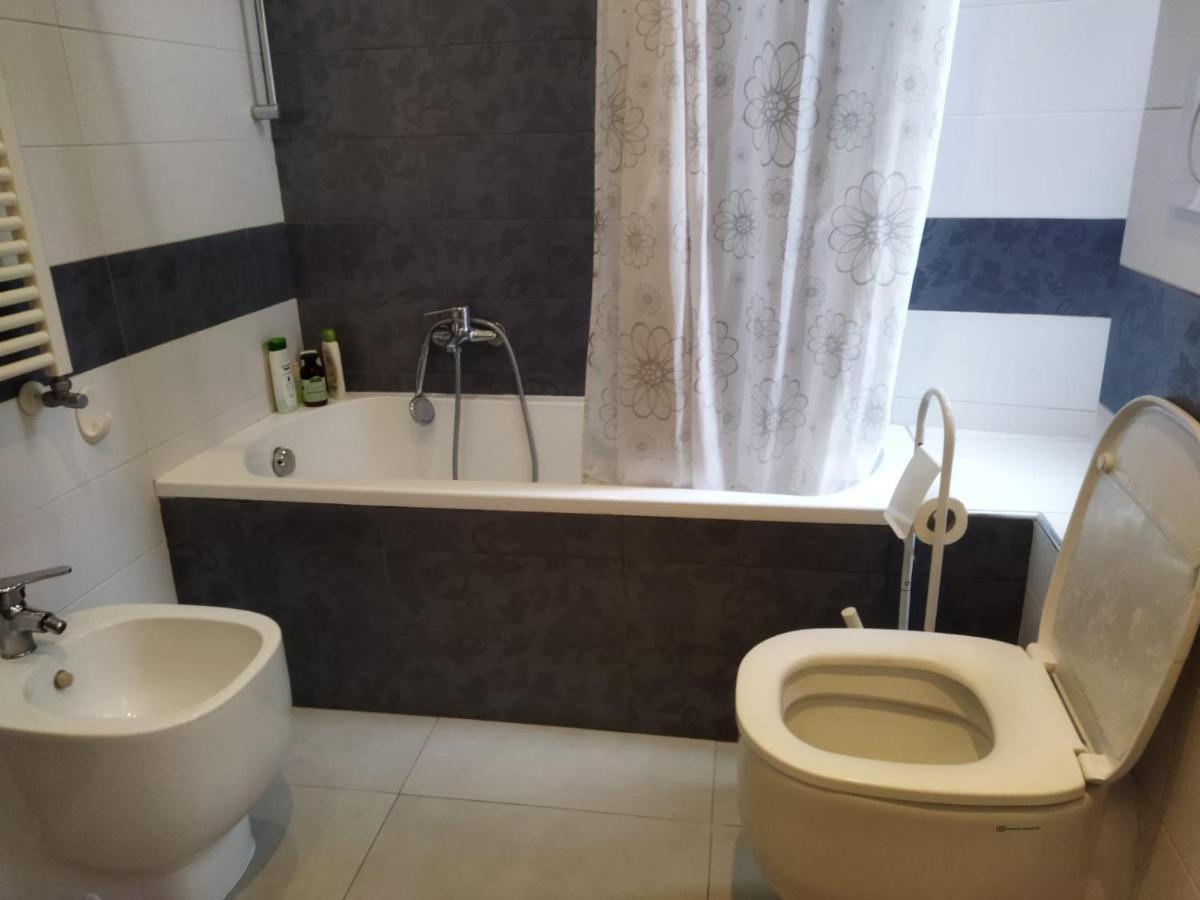 Affittacamere , Rooms Near Trastevere Station 罗马 外观 照片
